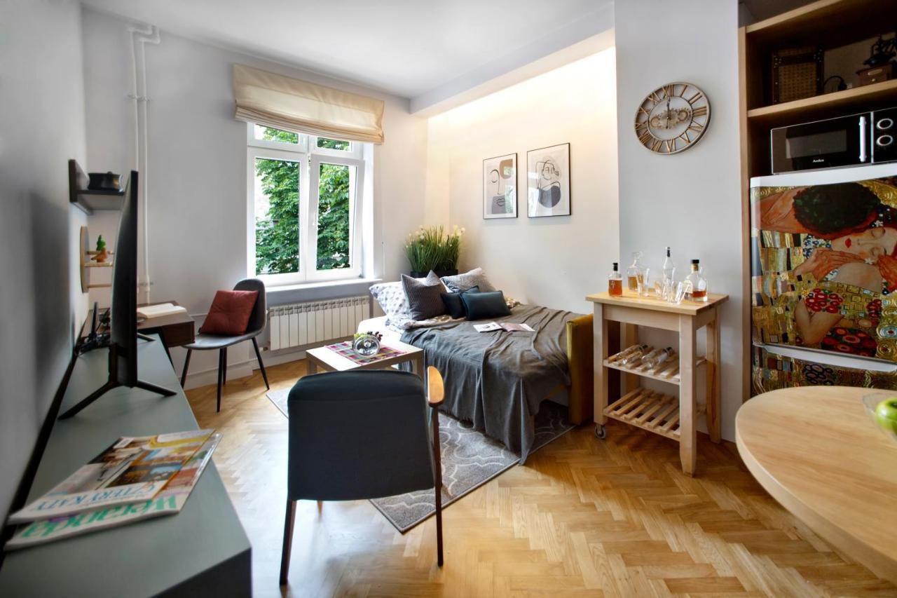 Ochota P&O Serviced Apartments Warszawa Eksteriør bilde